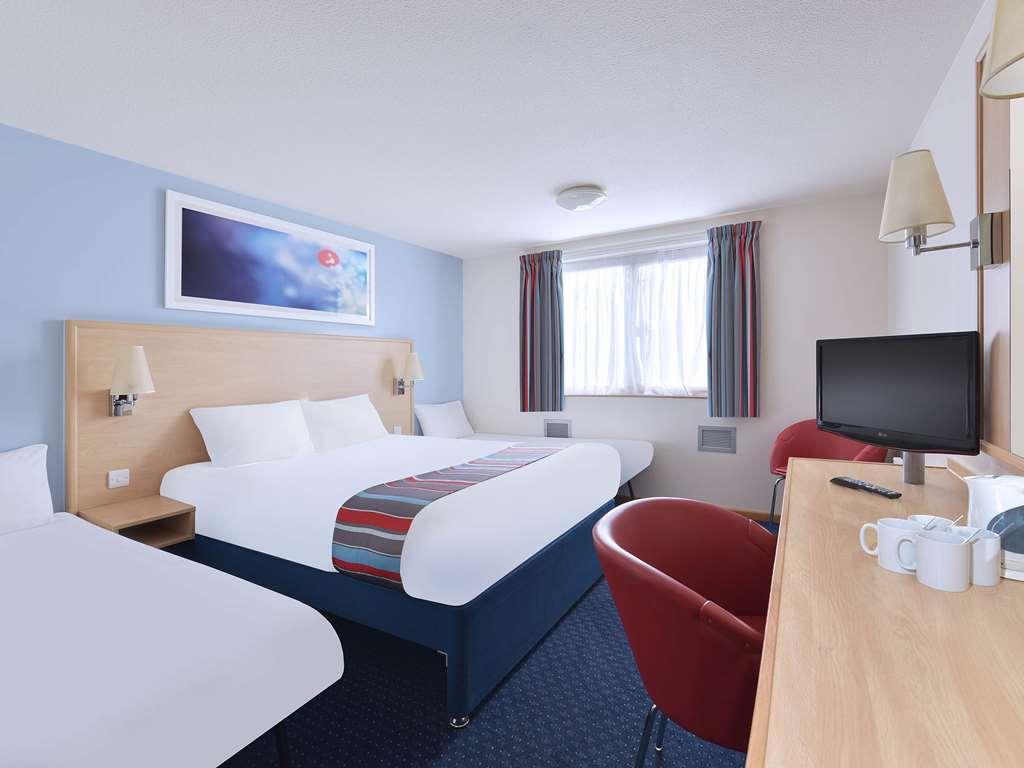 Travelodge London Central City Road Servis gambar